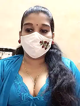 Snapshot of amelia-rani chatting on 17, 5, 2026 amelia-rani online show from 17, 5, 2026