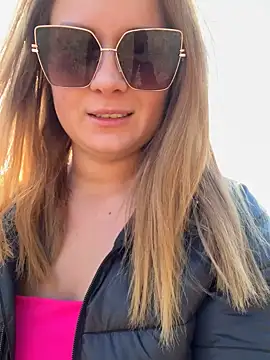 Snapshot of Velvetnoir21 chatting on 29, 10, 2025 Velvetnoir21 online show from 29, 10, 2025