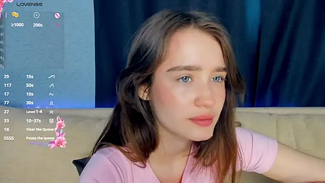 lovelyalivia online show from 13, 2, 2026