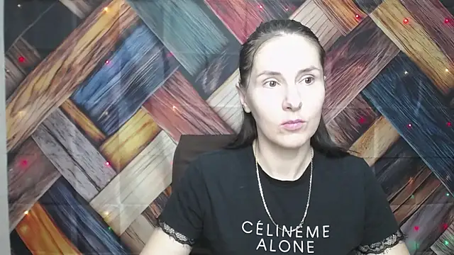 KarinaSwann online show from 10, 9, 2025