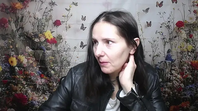 KarinaSwann online show from 26, 9, 2025