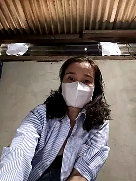 Baby-sexyass96 online show from 19, 2, 2026