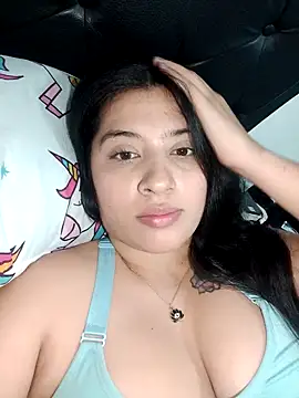 Snapshot of VALENTINA_ROUSE_ chatting on 7, 10, 2025 VALENTINA ROUSE online show from 7, 10, 2025