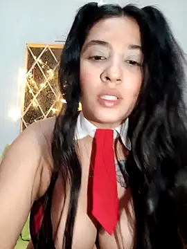 Snapshot of VALENTINA_ROUSE_ chatting on 9, 10, 2025 VALENTINA ROUSE online show from 9, 10, 2025