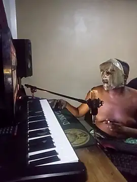 OnlyMoneyIwanT online show from 24, 2, 2026