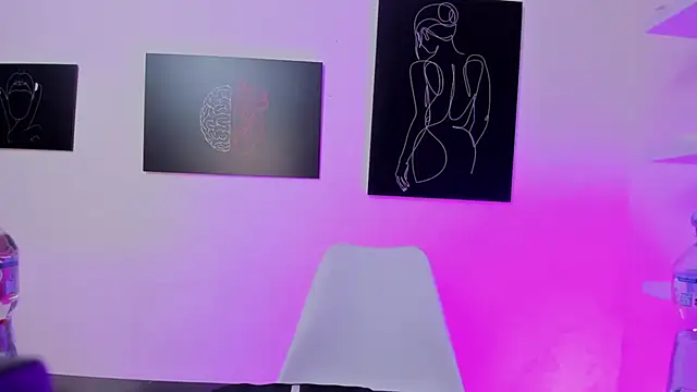 SeleneLuminari8 online show from 20, 4, 2026