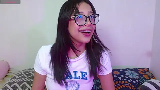 kimwilliam11 online show from 6, 10, 2025