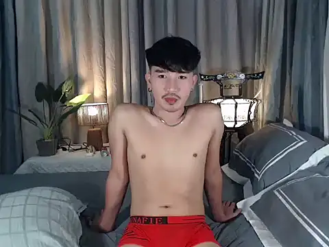 cute richard24 online show from 6, 11, 2025