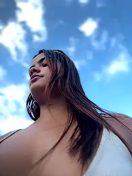 Kaily Sweet16 online show from 13, 12, 2025