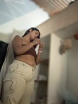 Kaily Sweet16 online show from 22, 2, 2026