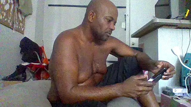 Snapshot of JezOne555 chatting on 13, 2, 2026 JezOne555 online show from 13, 2, 2026