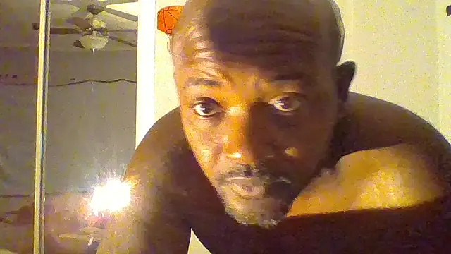 Snapshot of JezOne555 chatting on 5, 12, 2025 JezOne555 online show from 5, 12, 2025