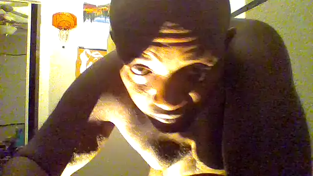 Snapshot of JezOne555 chatting on 18, 12, 2025 JezOne555 online show from 18, 12, 2025