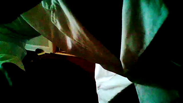 Snapshot of JezOne555 chatting on 27, 11, 2025 JezOne555 online show from 27, 11, 2025