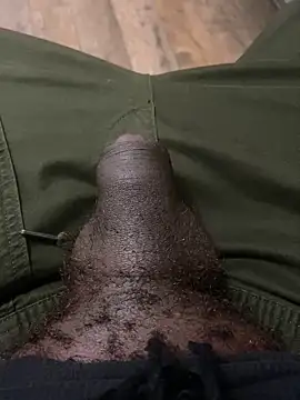 Snapshot of JezOne555 chatting on 7, 2, 2026 JezOne555 online show from 7, 2, 2026