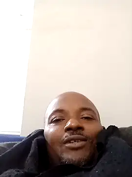 Snapshot of JezOne555 chatting on 21, 11, 2025 JezOne555 online show from 21, 11, 2025