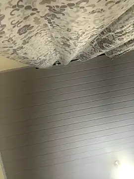 Snapshot of morenaluaa chatting on 8, 11, 2025 morenaluaa online show from 8, 11, 2025