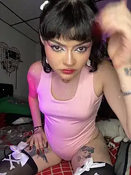 Snapshot of venusobryan_55 chatting on 23, 10, 2025 venusobryan 55 online show from 23, 10, 2025