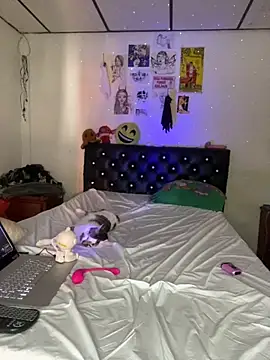 Snapshot of venusobryan_55 chatting on 17, 11, 2025 venusobryan 55 online show from 17, 11, 2025