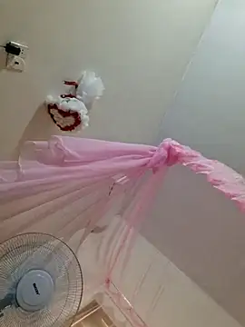 Hailey babe online show from 26, 10, 2025