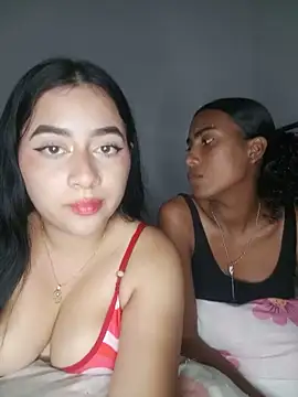 Chloe Sky love online show from 4, 6, 2026