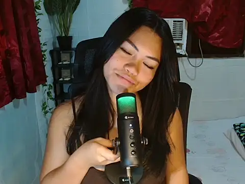 Snapshot of naughtyhothailey chatting on 7, 6, 2026 naughtyhothailey online show from 7, 6, 2026