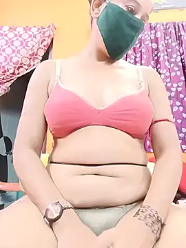 Snapshot of Hotpuja25 chatting on 29, 6, 2026 Hotpuja25 online show from 29, 6, 2026