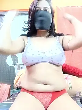 Hotpuja25 online show from 14, 1, 2026