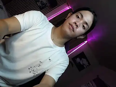 lava lux online show from 5, 11, 2025