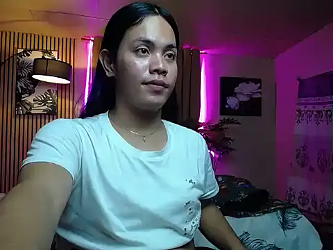 lava lux online show from 21, 10, 2025