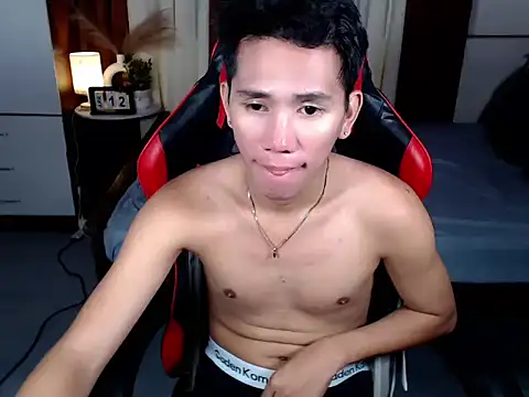 drinkmycumx online show from 18, 4, 2026