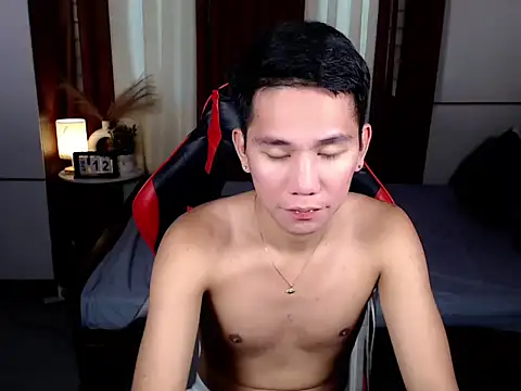 drinkmycumx online show from 14, 4, 2026