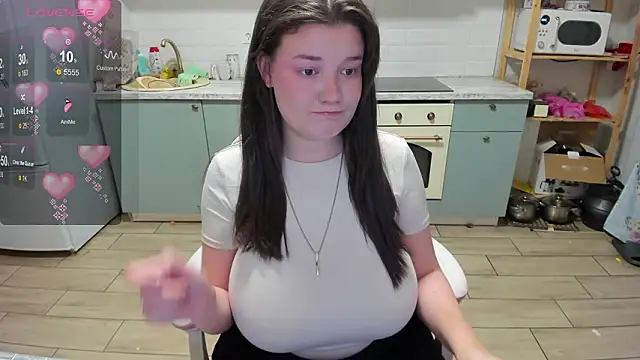 LinaElasm online show from 25, 3, 2026