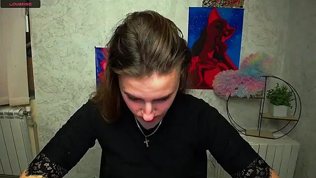 AmandaDimond  online show from 4, 11, 2025