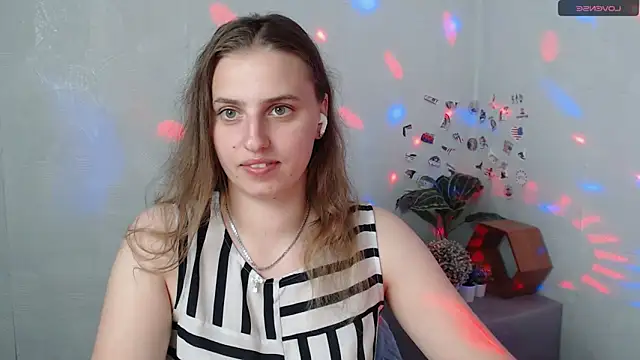 Snapshot of AmandaDimond_ chatting on 4, 6, 2026 AmandaDimond online show from 4, 6, 2026