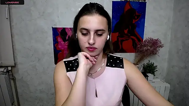 Snapshot of AmandaDimond_ chatting on 4, 10, 2025 AmandaDimond online show from 4, 10, 2025