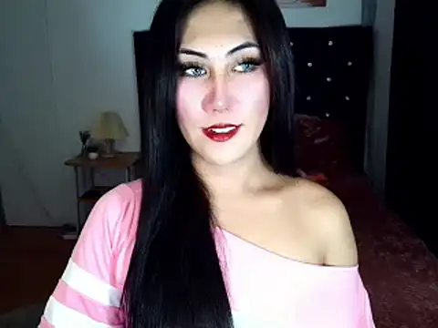 Snapshot of itsme_Dianna chatting on 6, 5, 2026 itsme Dianna online show from 6, 5, 2026