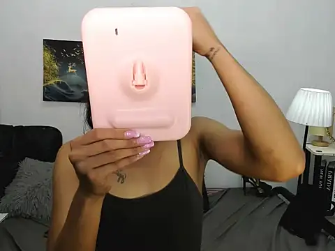 Savanna White online show from 3, 11, 2025