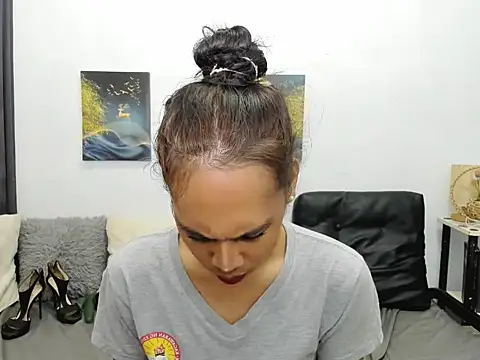 Savanna White online show from 29, 10, 2025