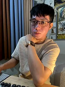 xshyboyx online show from 1, 12, 2025