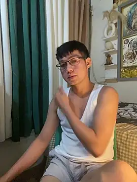 xshyboyx online show from 21, 6, 2026