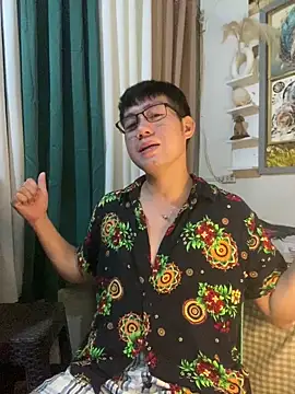 xshyboyx online show from 30, 6, 2026