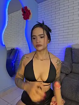 Snapshot of Im_Fernanda chatting on 26, 10, 2025 Im Fernanda online show from 26, 10, 2025