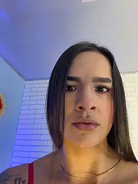 Im Fernanda online show from 7, 10, 2025