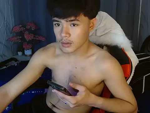 YourNaughtyTwink 69 online show from 24, 4, 2026