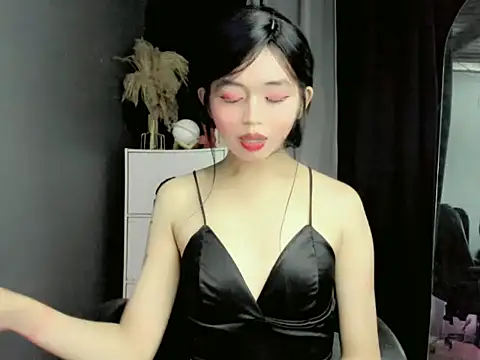 Snapshot of LexiLove chatting on 9, 10, 2025 LexiLove online show from 9, 10, 2025