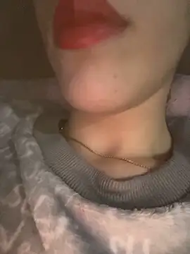 Mimisixo online show from 10, 11, 2025