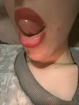 Mimisixo online show from 19, 4, 2026