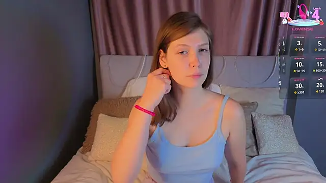 BeatrixCarIeton online show from 19, 9, 2025