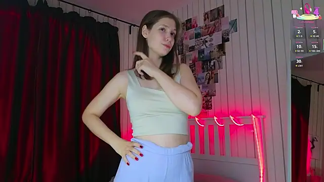 BeatrixCarIeton online show from 30, 10, 2025